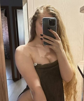 Волны наслаждения и безудержной страсти гарантированы. 🌊✨
Я раскрою все твои самые сокровенные желания и буду твоим идеальным спутником в любой ситуации. Обладаю магическими руками и искусным телом, чтобы погрузить тебя в океан блаженства. 💆♂️💦
Готова предложить тебе широчайший спектр услуг - от романтических эскорт-сопровождений в ресторане или на мероприятии, до пикантных встреч в уютной обстановке. 🌃🔥
Мои отзывы откроют тебе мир страсти, которым я обладаю. Москва - место, где я воплощаю все свои сексуальные фантазии. 🌟🌙
Созерцай мои фото и представляй, как мы окунемся в эту ночь безумных наслаждений. Я жду тебя для создания незабываемых моментов, полных сладостных секретов. 📸💕
Этот мир возбуждения и удовольствия ждет тебя в Москве. Запомни, я та, кто превратит твои мечты в реальность. Смело погрузись во вкус любви со мной. 🌹💋 Стелла